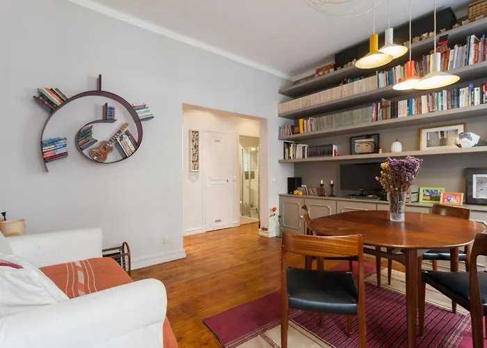 Apartment Flh Janelas Verdes Charming Flat Lisbon